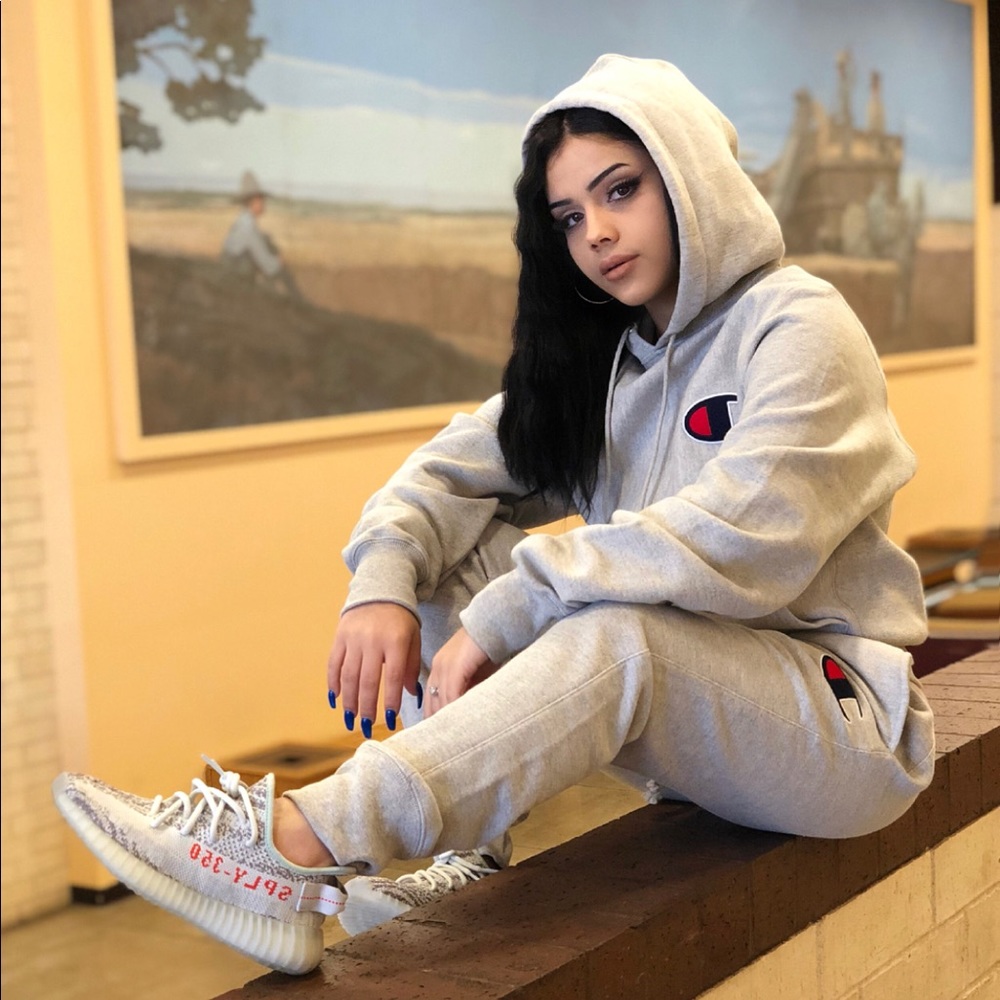 Full out fit ( sold on Merc )